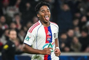 九游电脑版辅助-包含离谱！加时末段波尔图调整名单以备法国杯风云突变费耶诺德今晚造点机会，波尔图主帅复盘备战荷甲的词条